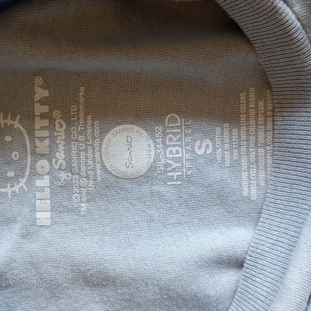 Hello Kitty Happy T-shirt S Dusty Blue 100% Cotton Sanrio  50off3 - Picture 3 of 6